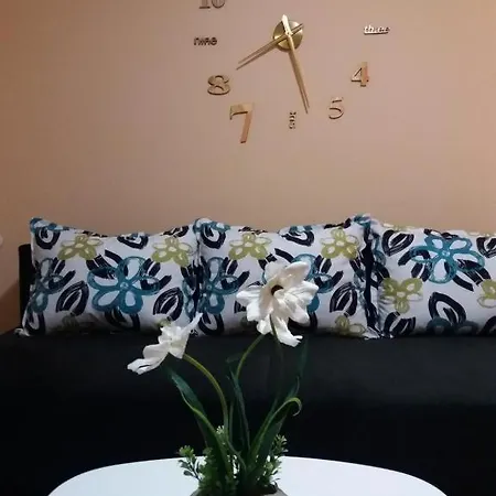 Tare Apartment
